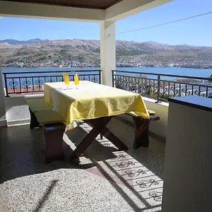 Pavicic Marija Gostinjska kuća Pag Town